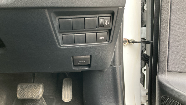 Toyota Yaris Cross 1.5 Hybrid Design 5dr CVT Hybrid Estate